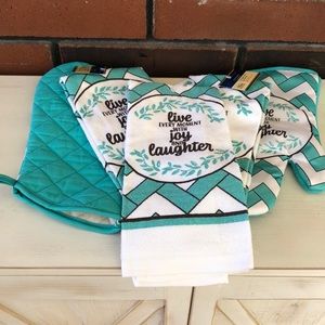 Listing a great set of Kitchen lines!! Set of 5